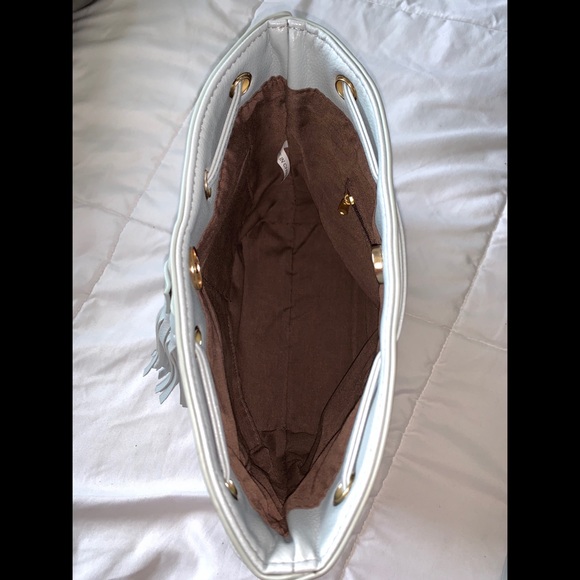 No Brand Crossbody - Picture 2 of 3